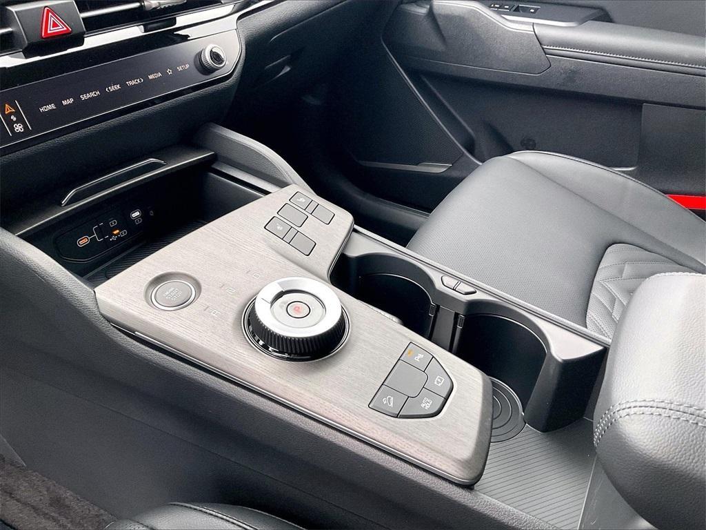 new 2026 Kia Sportage Hybrid car, priced at $36,610