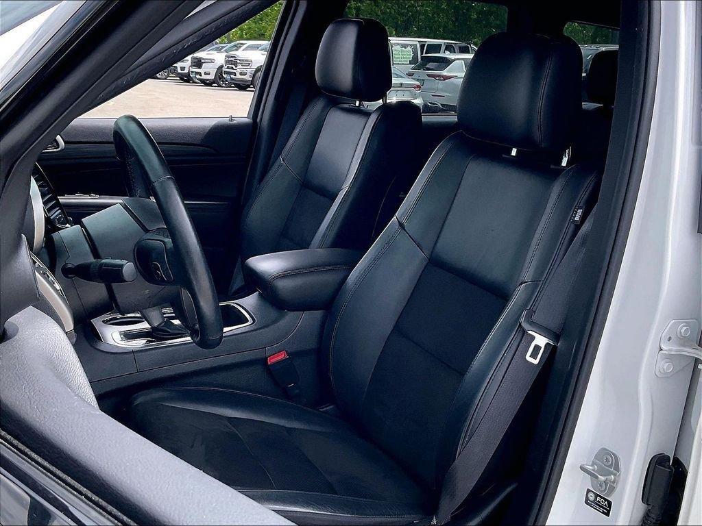 used 2021 Jeep Grand Cherokee car, priced at $21,876