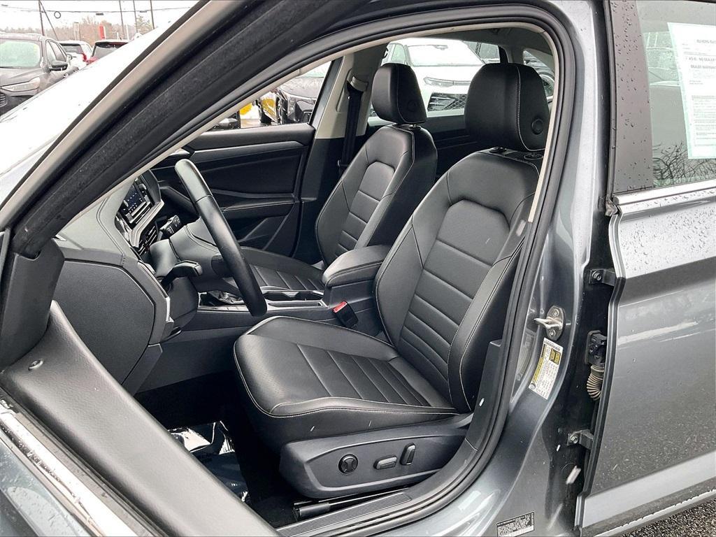 used 2024 Volkswagen Jetta car, priced at $18,223