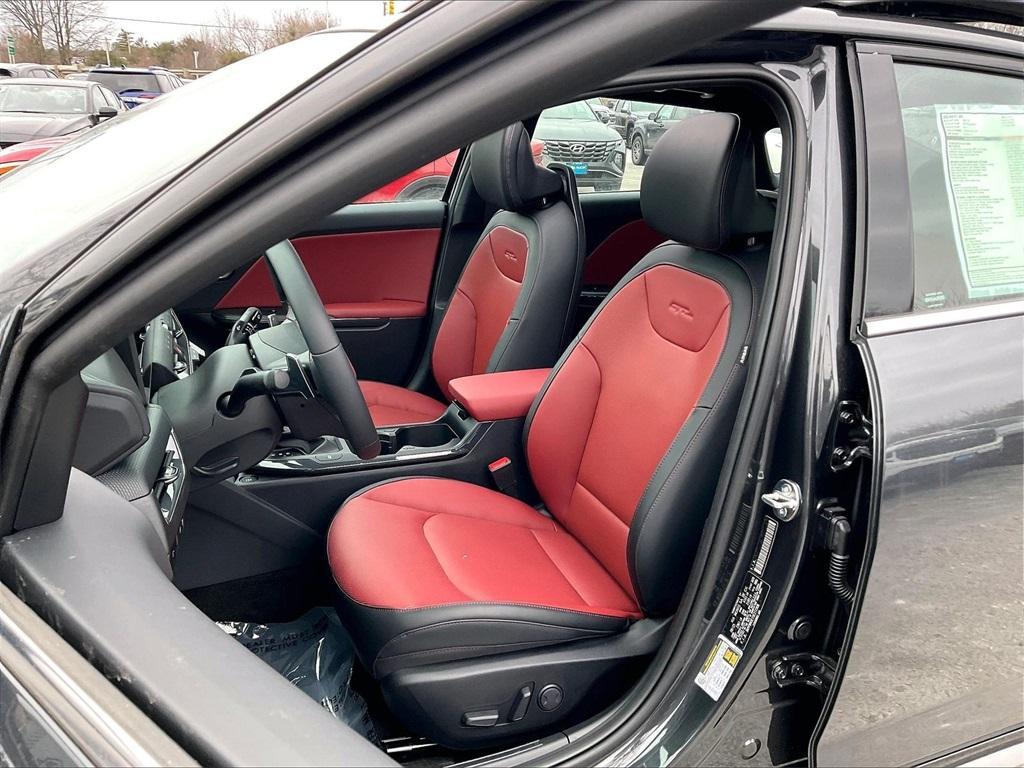 new 2025 Kia K4 car, priced at $26,571