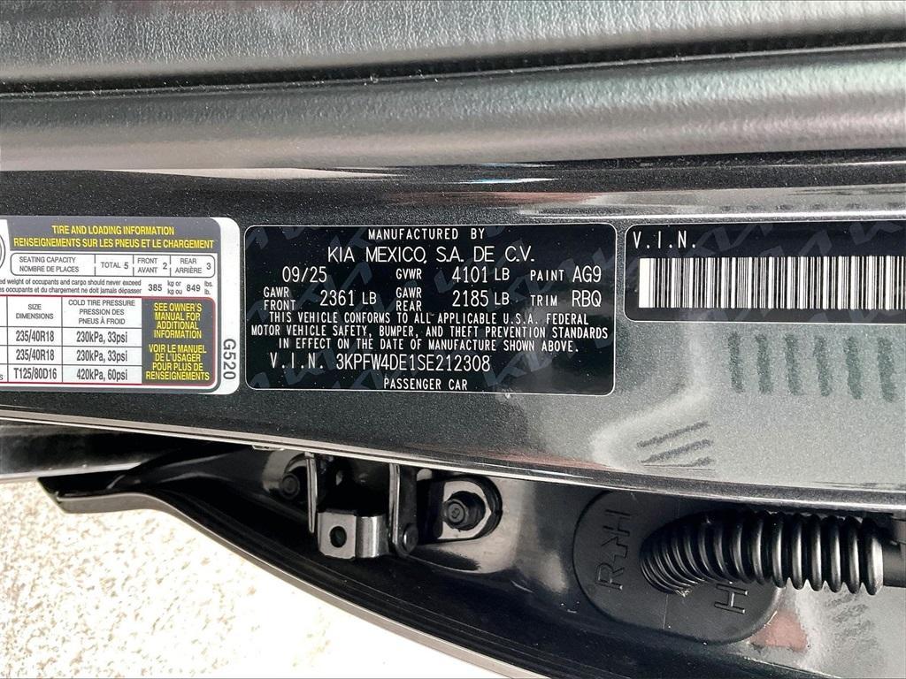 new 2025 Kia K4 car, priced at $26,571