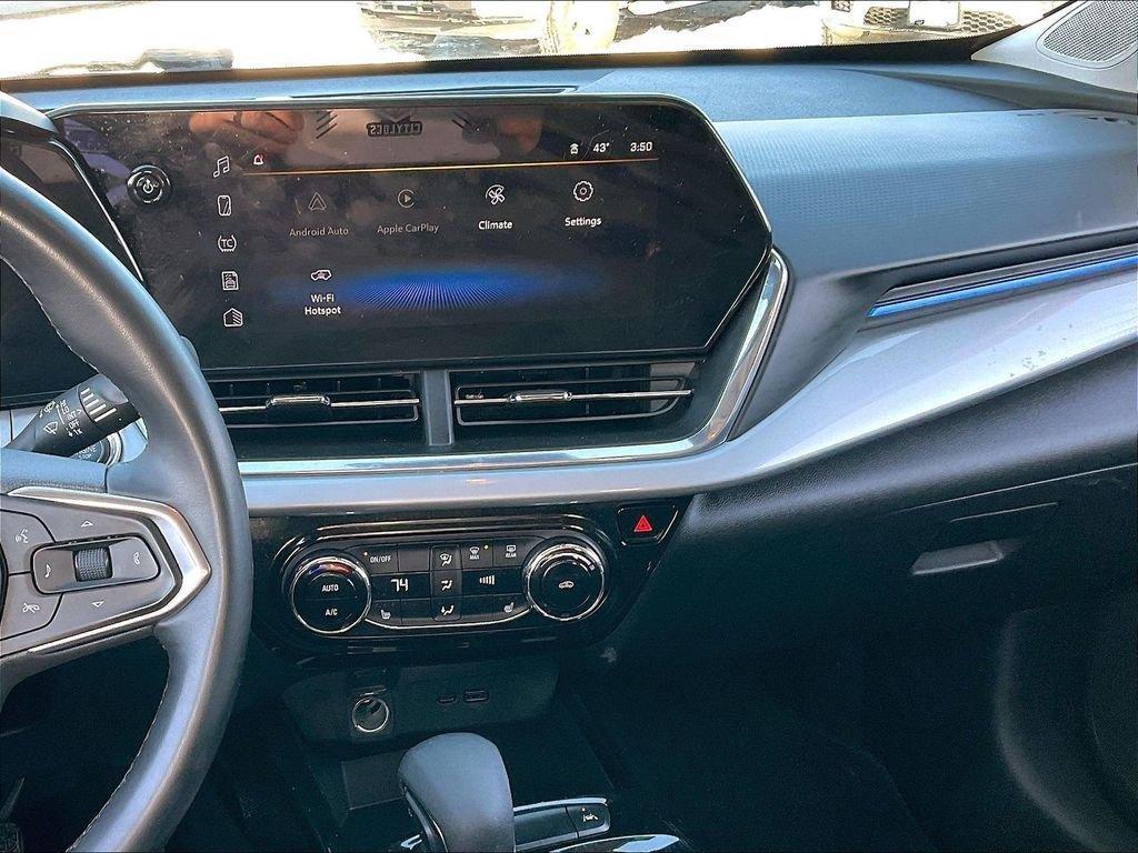 used 2024 Chevrolet Trax car, priced at $19,784