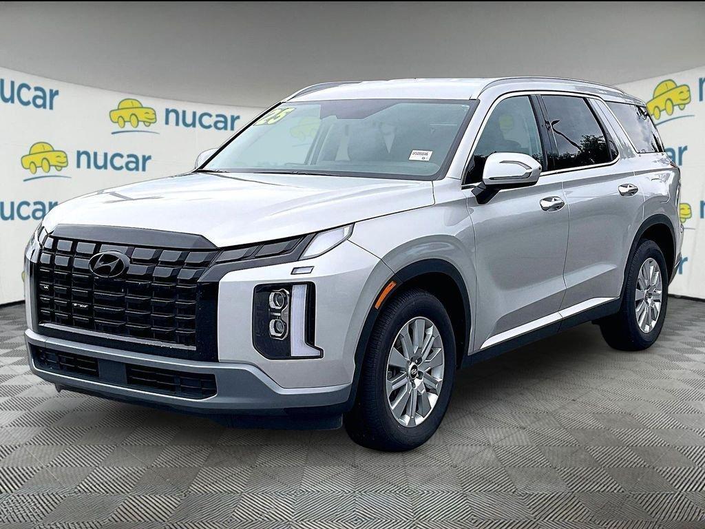 used 2025 Hyundai Palisade car, priced at $34,142