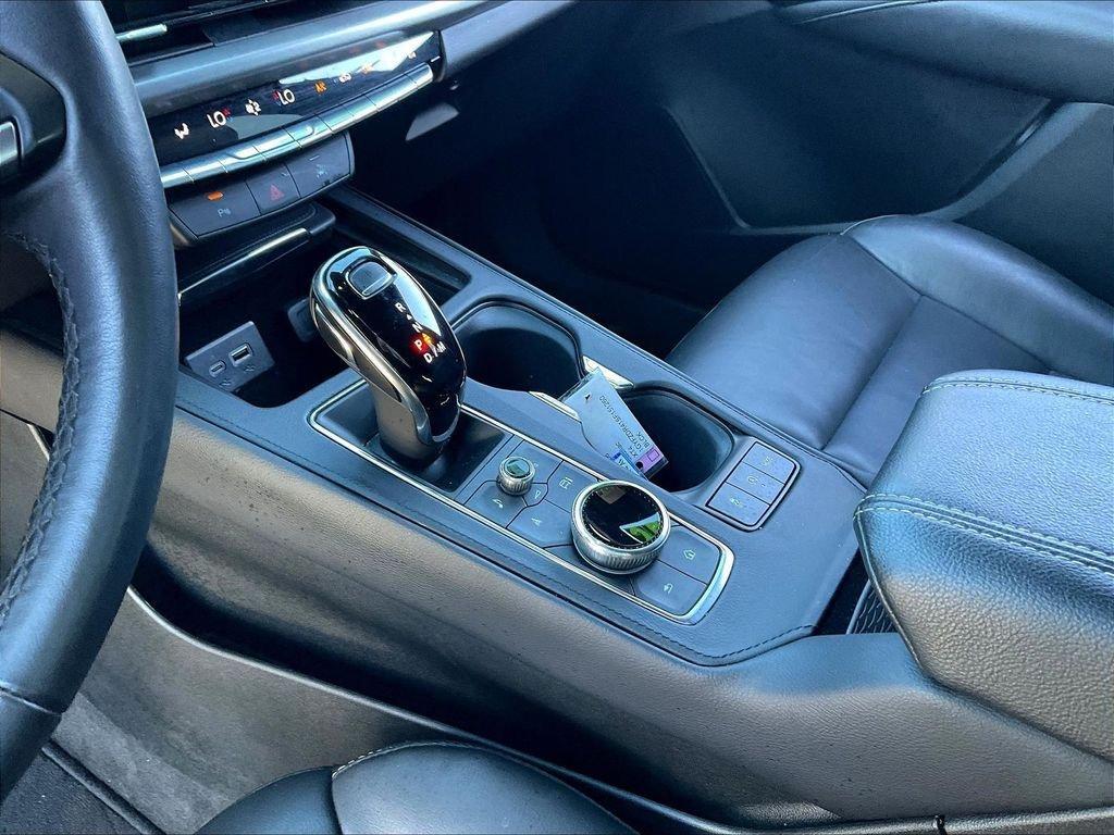 used 2025 Cadillac XT4 car, priced at $32,666