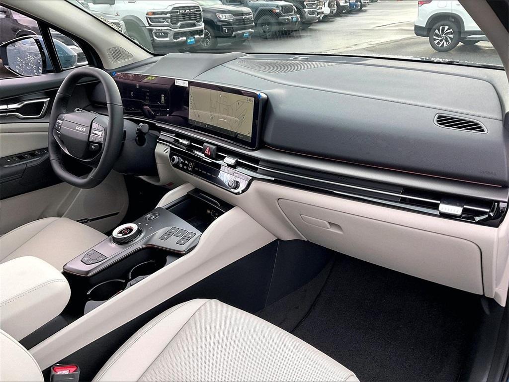 new 2026 Kia Sportage Hybrid car, priced at $40,565