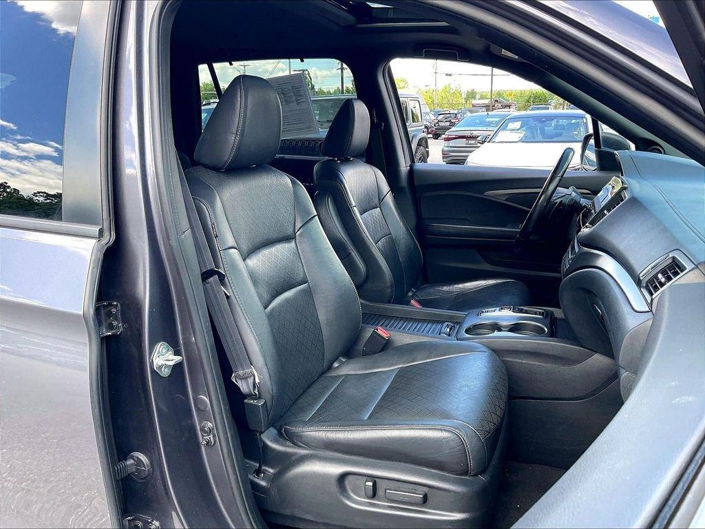 used 2020 Honda Passport car, priced at $23,422