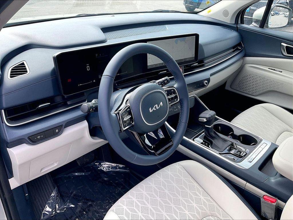 new 2026 Kia Carnival car, priced at $45,154