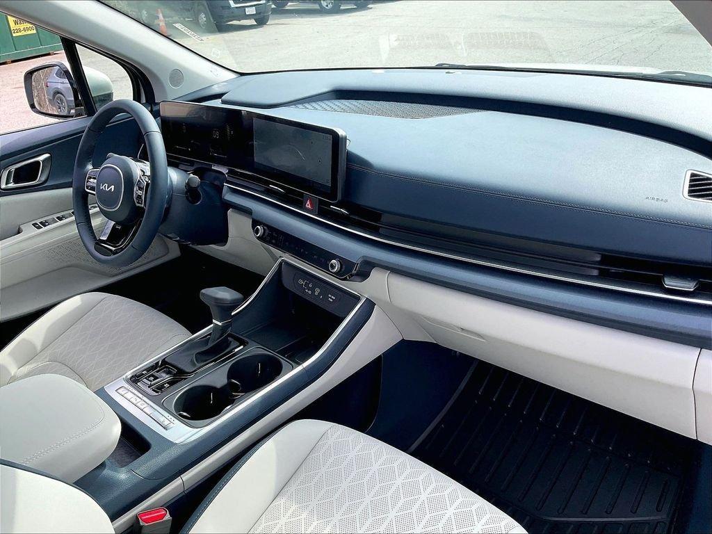 new 2026 Kia Carnival car, priced at $45,154