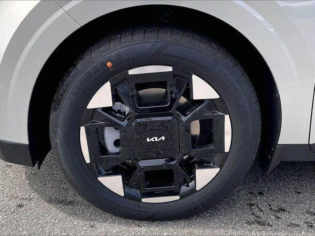 new 2026 Kia Carnival car, priced at $45,154