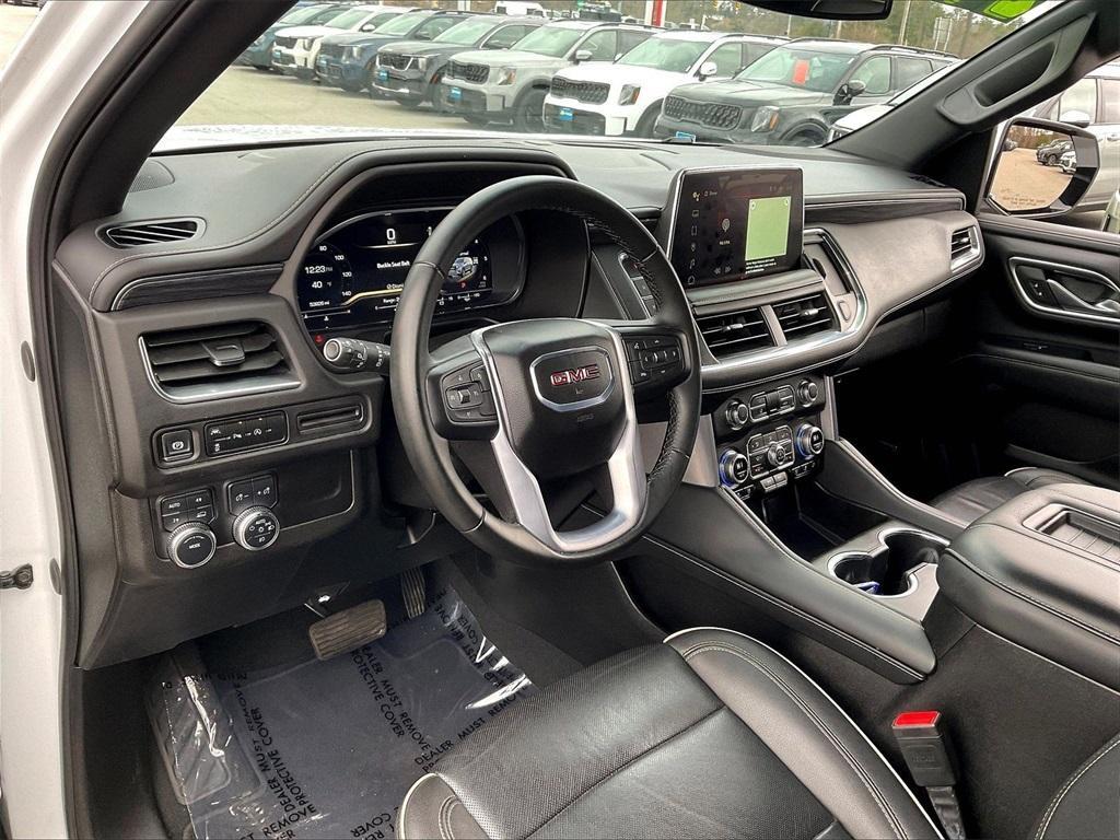 used 2024 GMC Yukon XL car, priced at $53,444