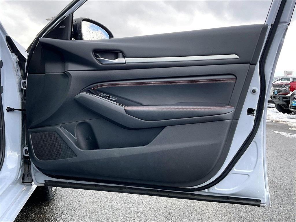 used 2023 Nissan Altima car, priced at $19,463