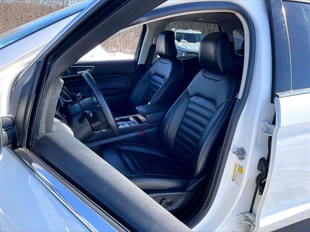 used 2023 Ford Edge car, priced at $22,223