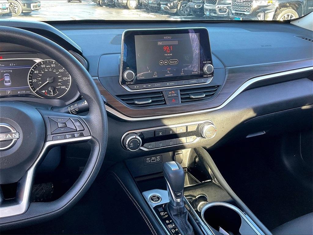 used 2023 Nissan Altima car, priced at $17,923