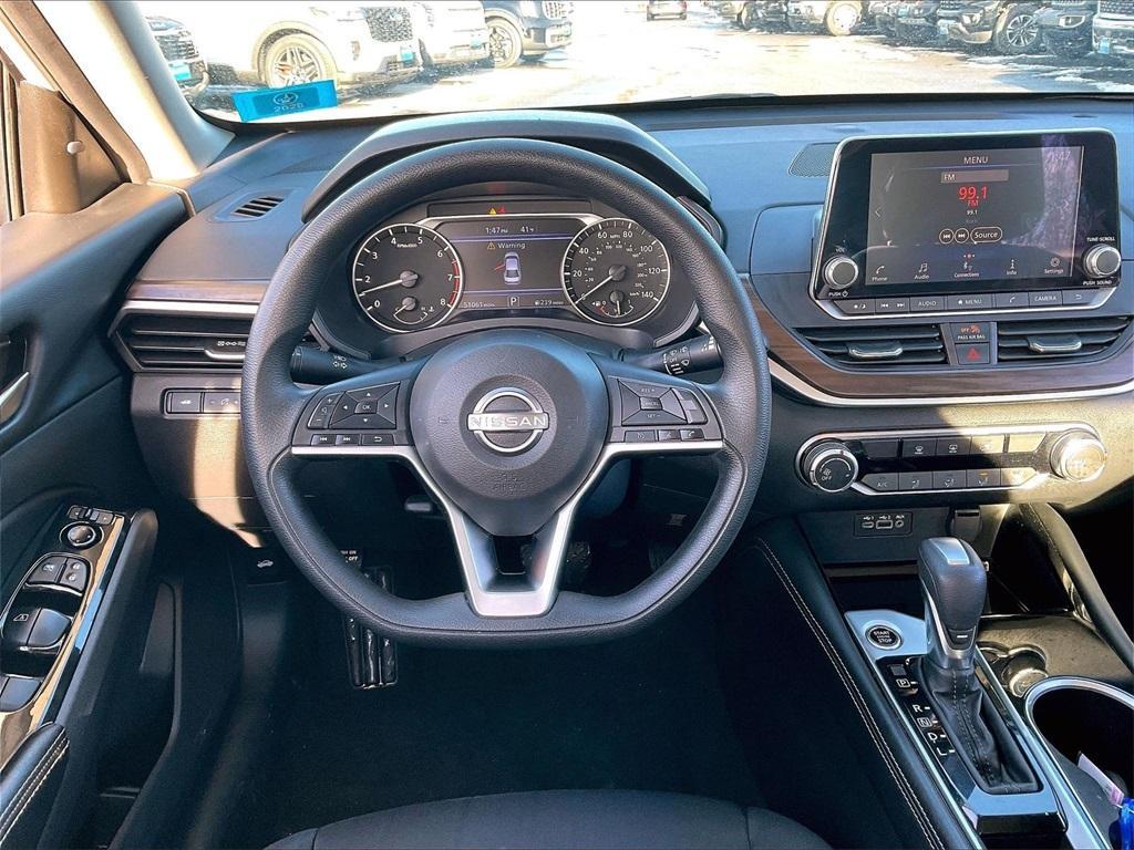 used 2023 Nissan Altima car, priced at $17,923