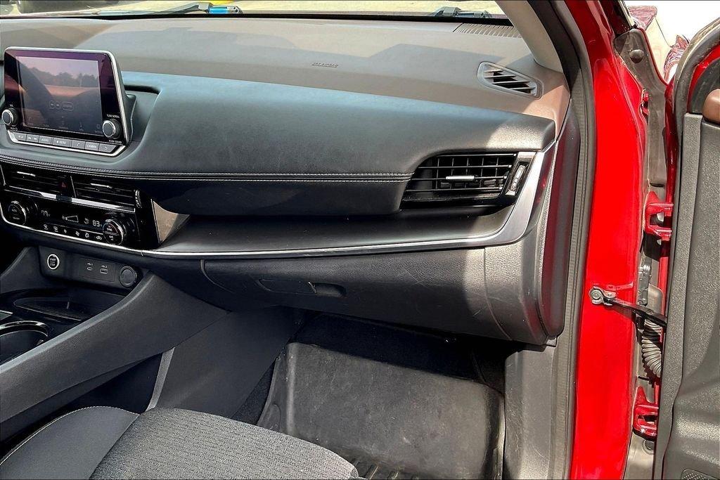 used 2021 Nissan Rogue car, priced at $19,623