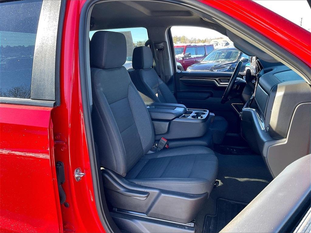 used 2025 Chevrolet Silverado 1500 car, priced at $41,723