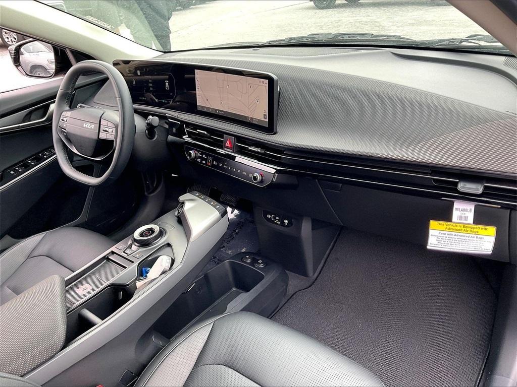 new 2025 Kia EV6 car, priced at $44,216