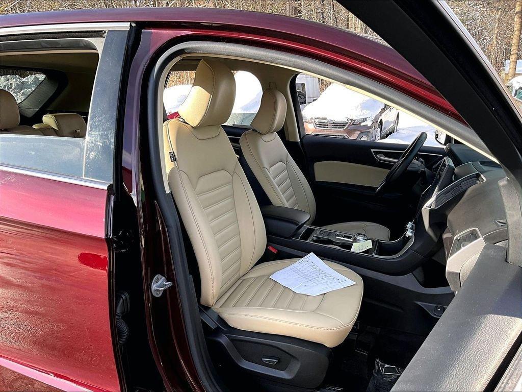 used 2024 Ford Edge car, priced at $28,344