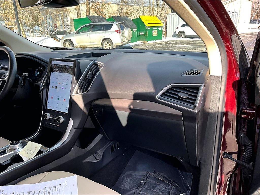 used 2024 Ford Edge car, priced at $28,344