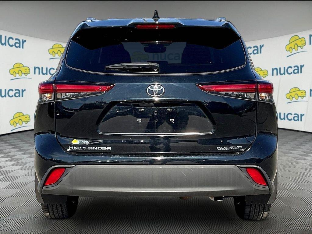 used 2021 Toyota Highlander car, priced at $31,928
