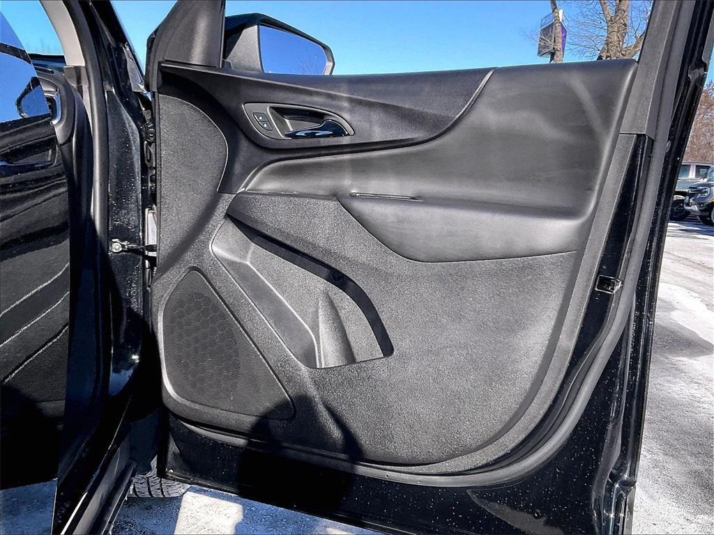 used 2024 Chevrolet Equinox car, priced at $21,453