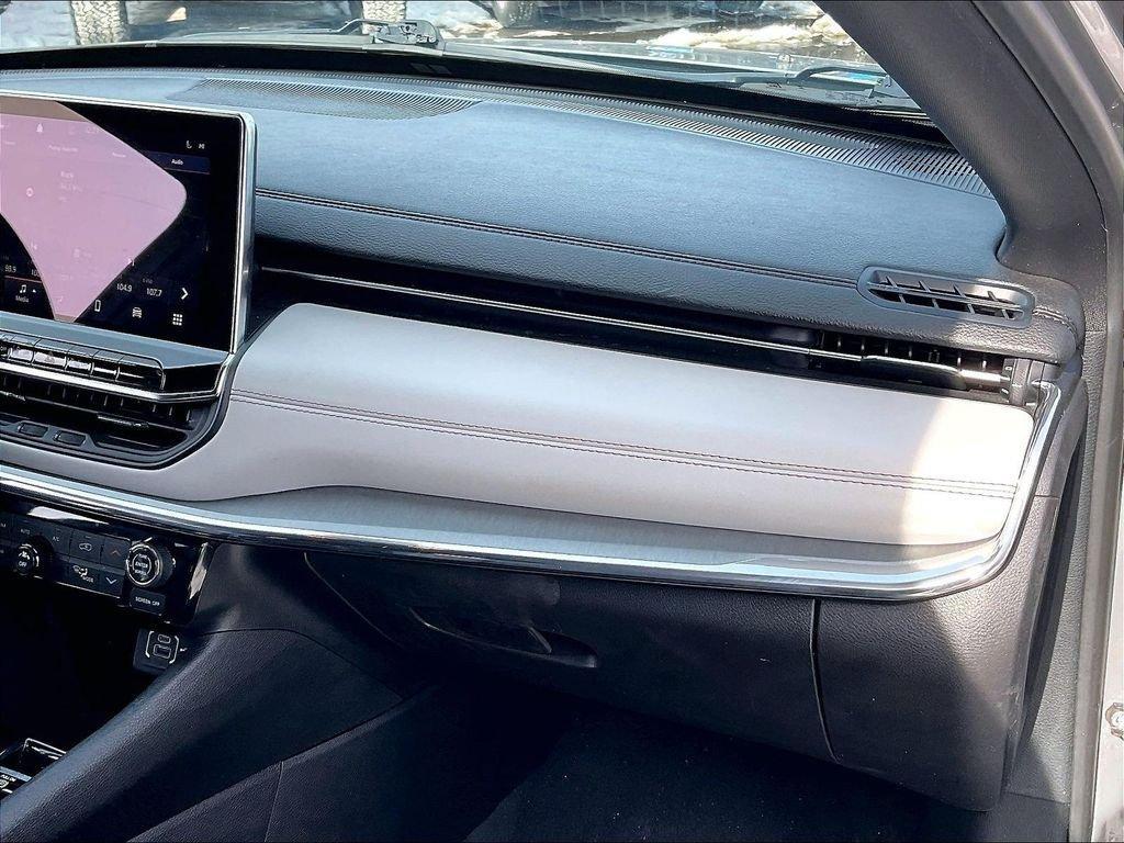 used 2024 Jeep Compass car, priced at $20,984