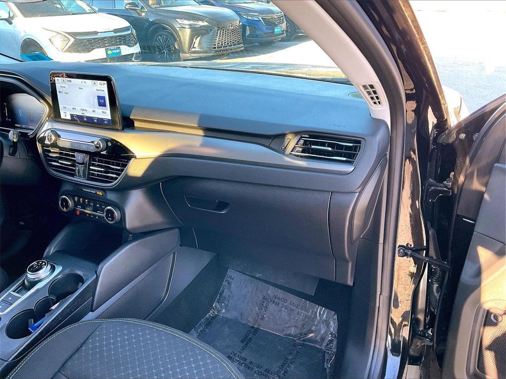 used 2024 Ford Escape car, priced at $22,987