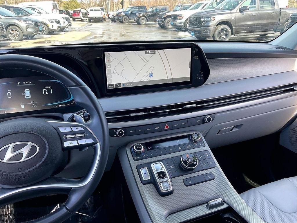 used 2025 Hyundai Palisade car, priced at $34,807