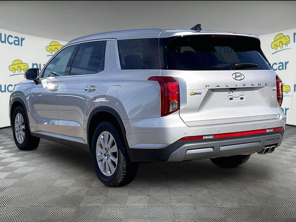 used 2025 Hyundai Palisade car, priced at $34,807