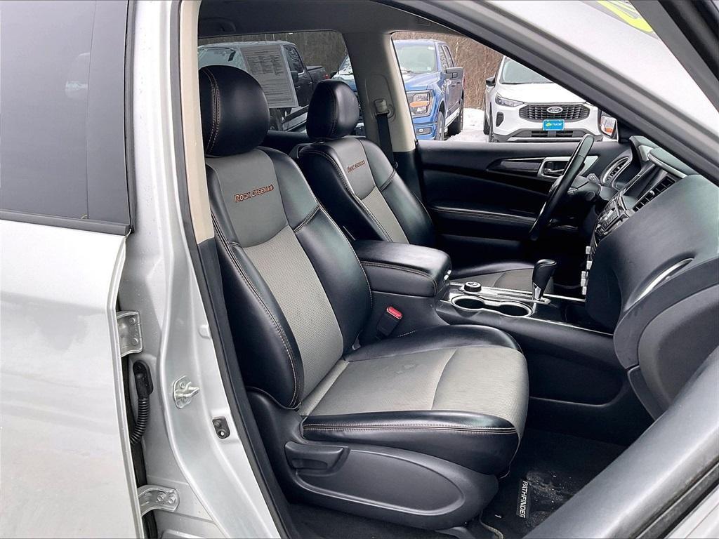 used 2020 Nissan Pathfinder car, priced at $13,884