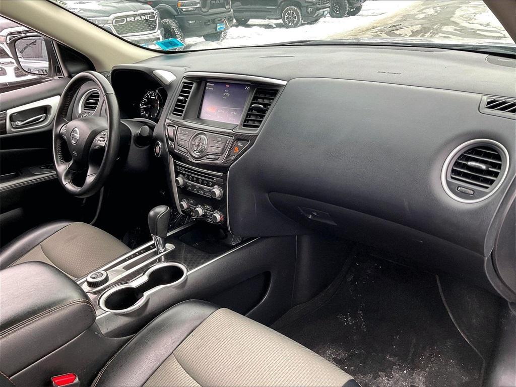 used 2020 Nissan Pathfinder car, priced at $13,884