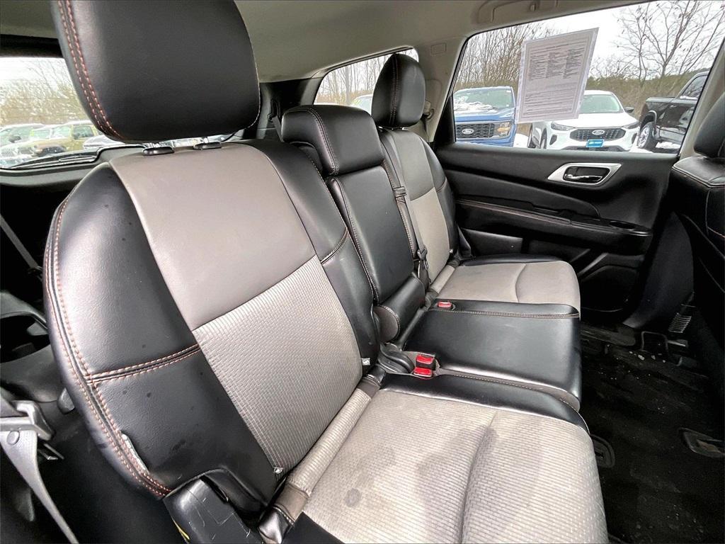 used 2020 Nissan Pathfinder car, priced at $13,884