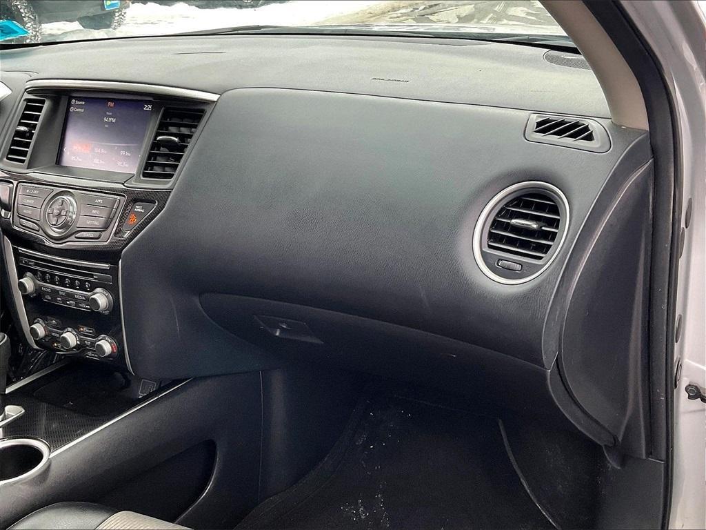 used 2020 Nissan Pathfinder car, priced at $13,884