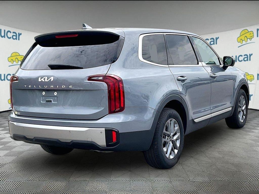 used 2025 Kia Telluride car, priced at $33,122