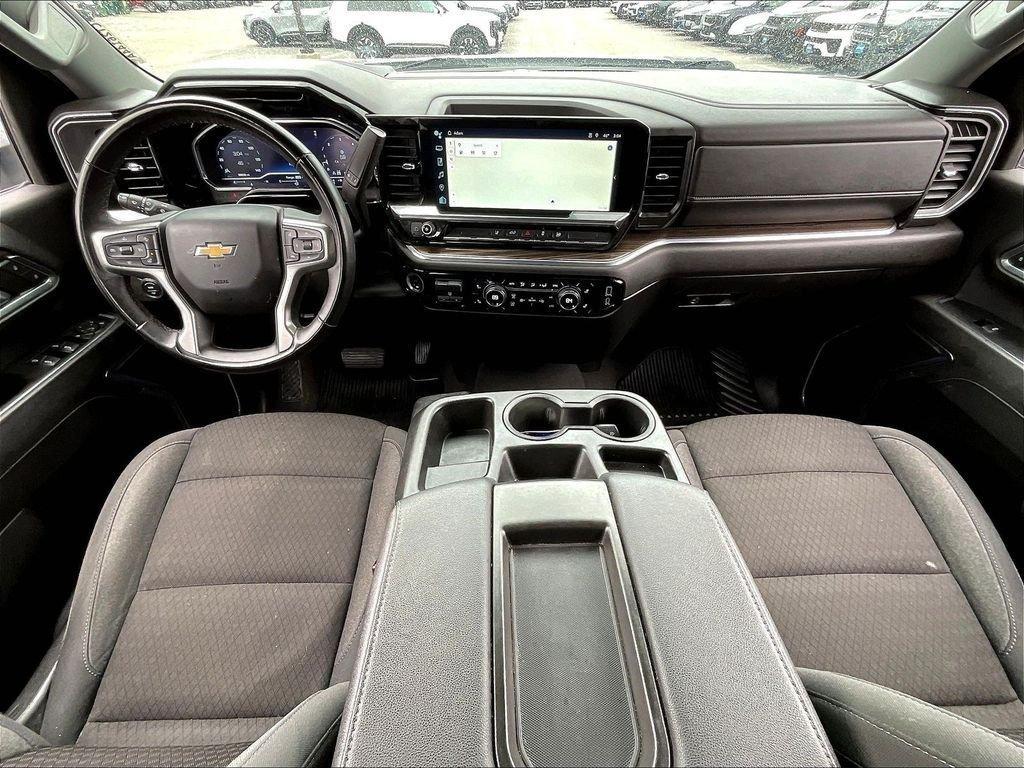 used 2024 Chevrolet Silverado 2500 car, priced at $48,276