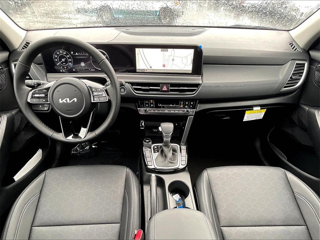 new 2026 Kia Seltos car, priced at $27,335
