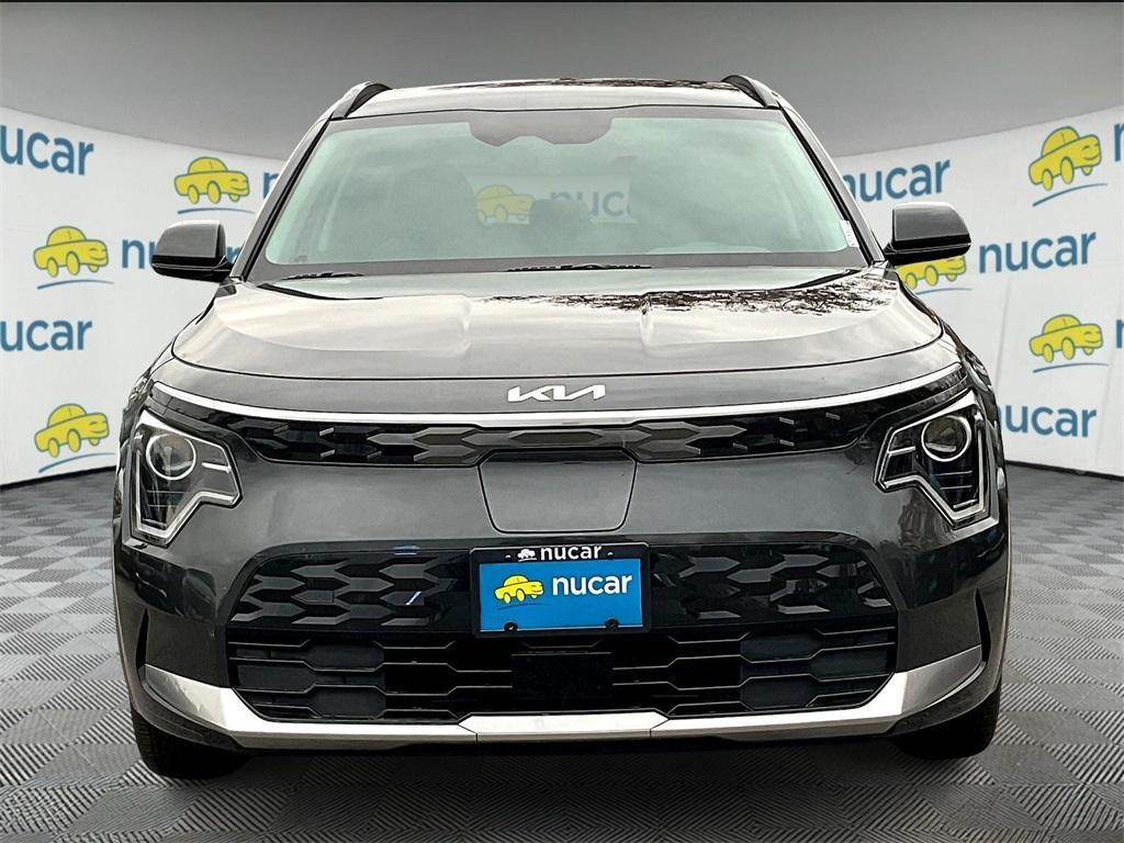 new 2025 Kia Niro EV car, priced at $30,069