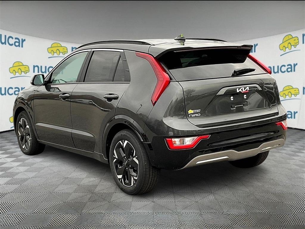 new 2025 Kia Niro EV car, priced at $30,069