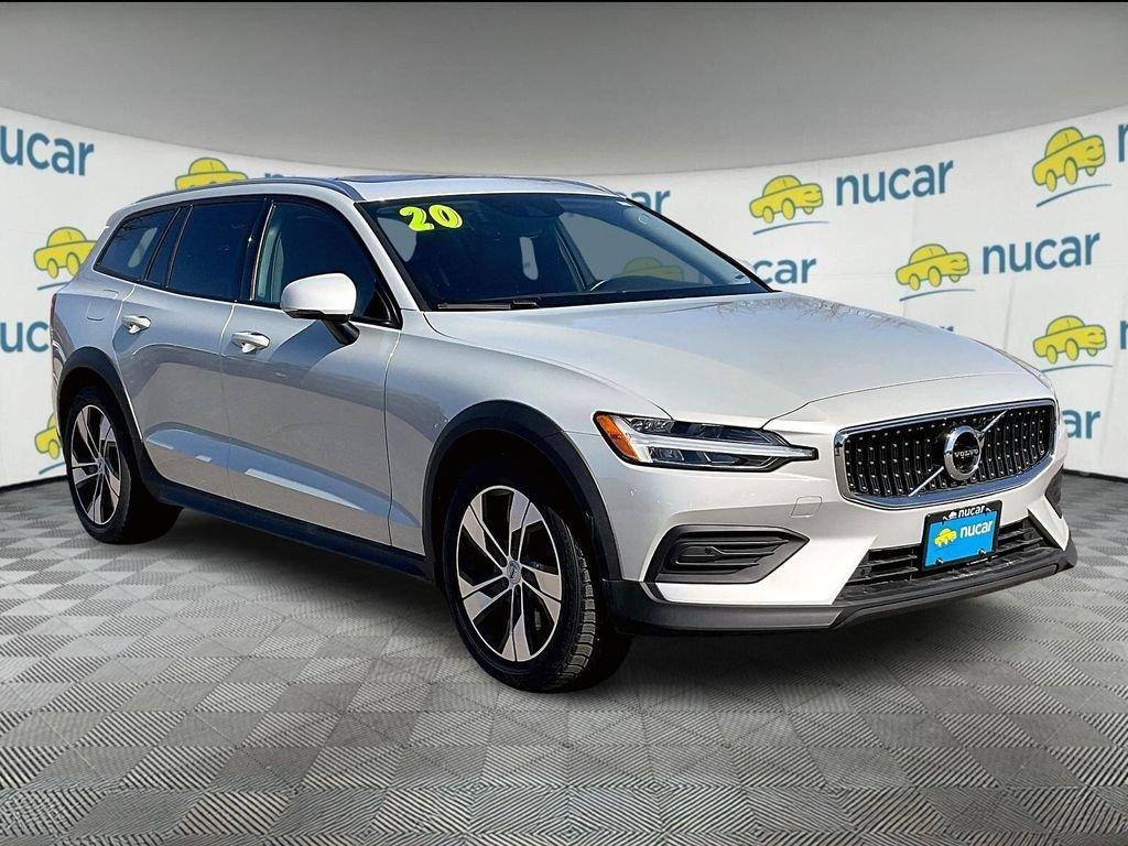 used 2020 Volvo V60 Cross Country car, priced at $26,676