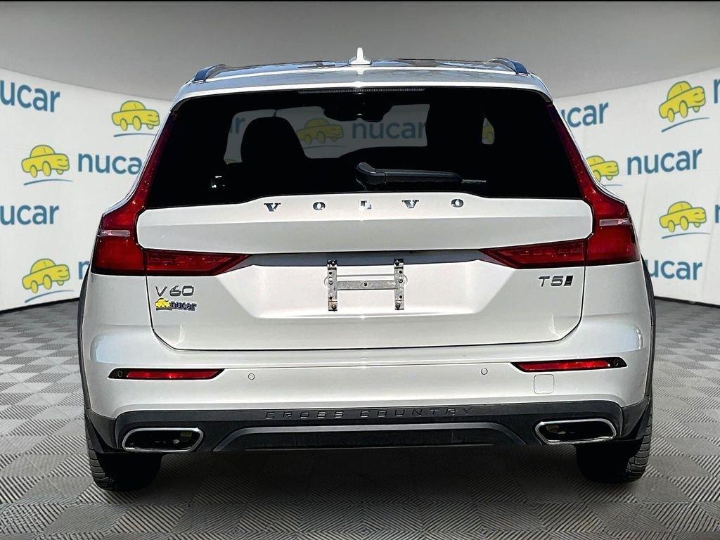 used 2020 Volvo V60 Cross Country car, priced at $26,676