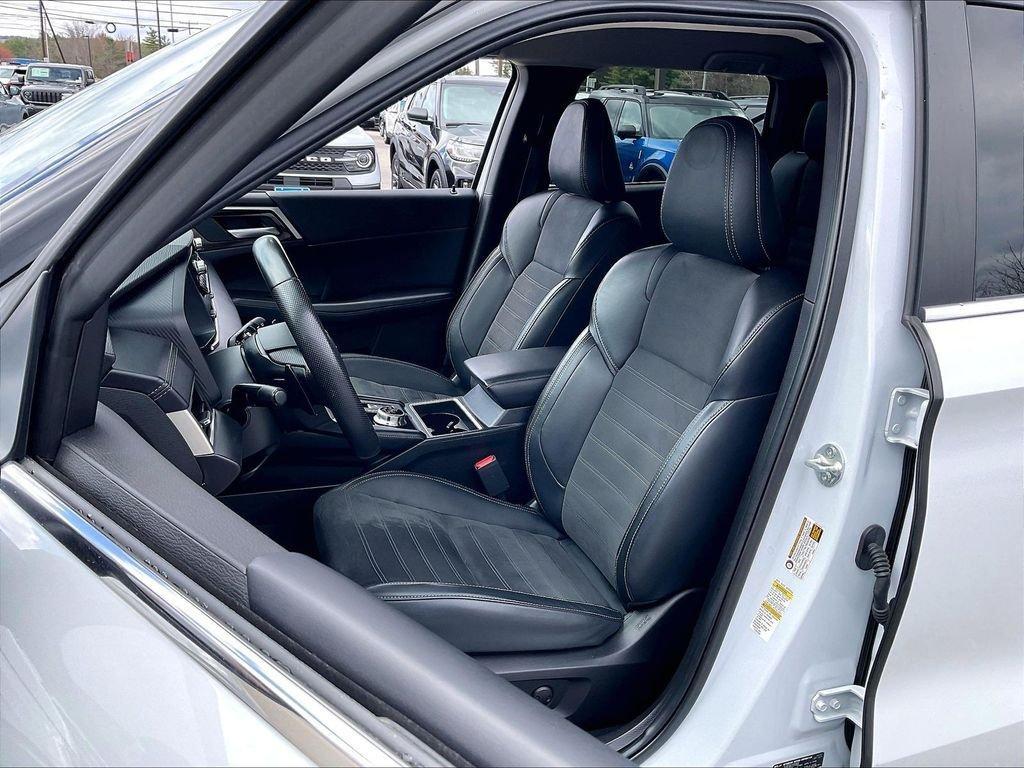used 2024 Mitsubishi Outlander car, priced at $23,128