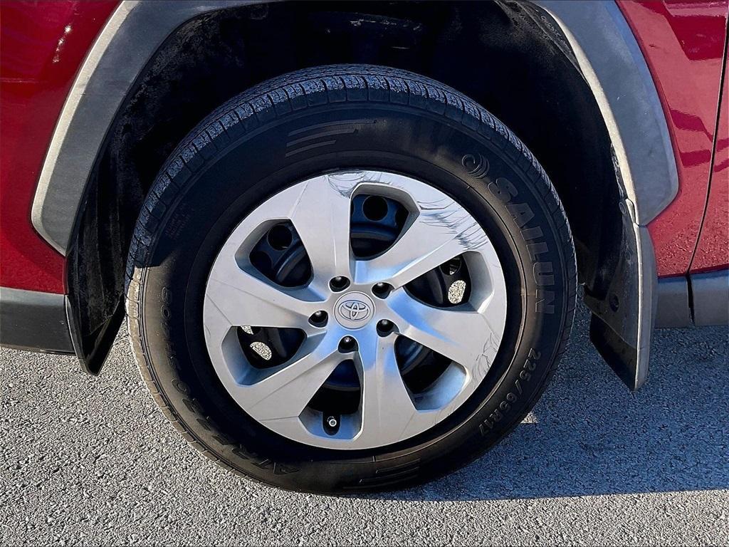 used 2020 Toyota RAV4 car, priced at $21,684