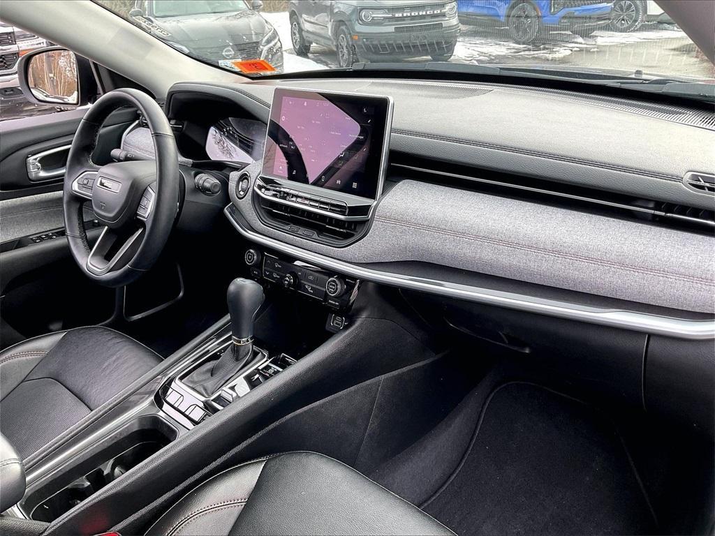 used 2022 Jeep Compass car, priced at $21,323