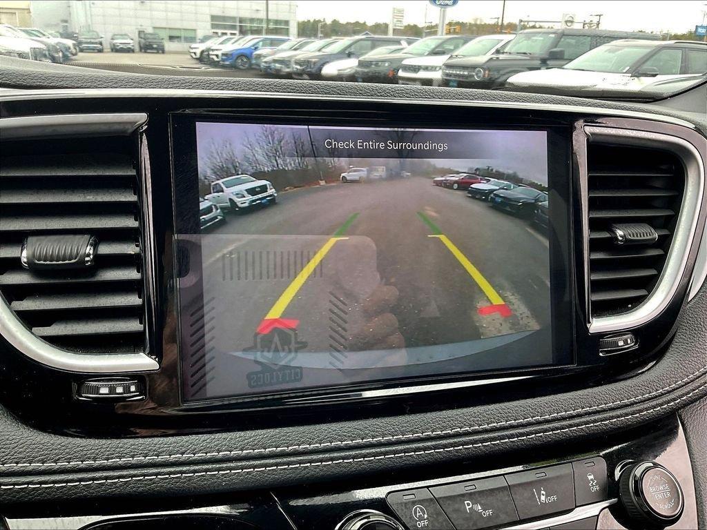 used 2025 Chrysler Pacifica car, priced at $34,956