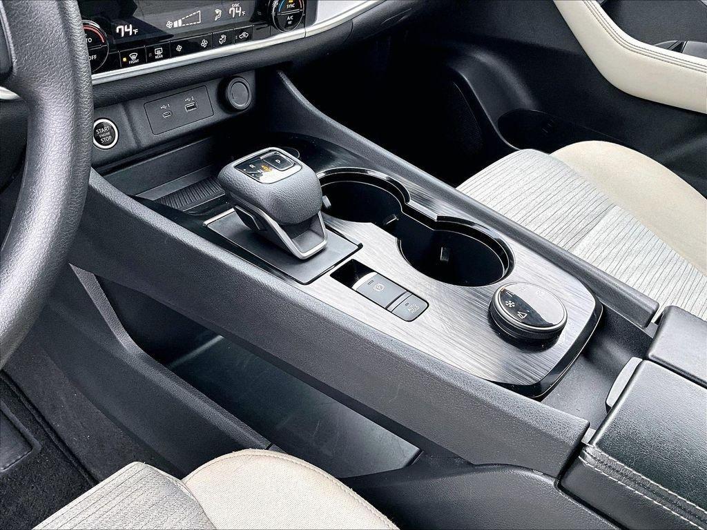 used 2023 Nissan Rogue car, priced at $23,583