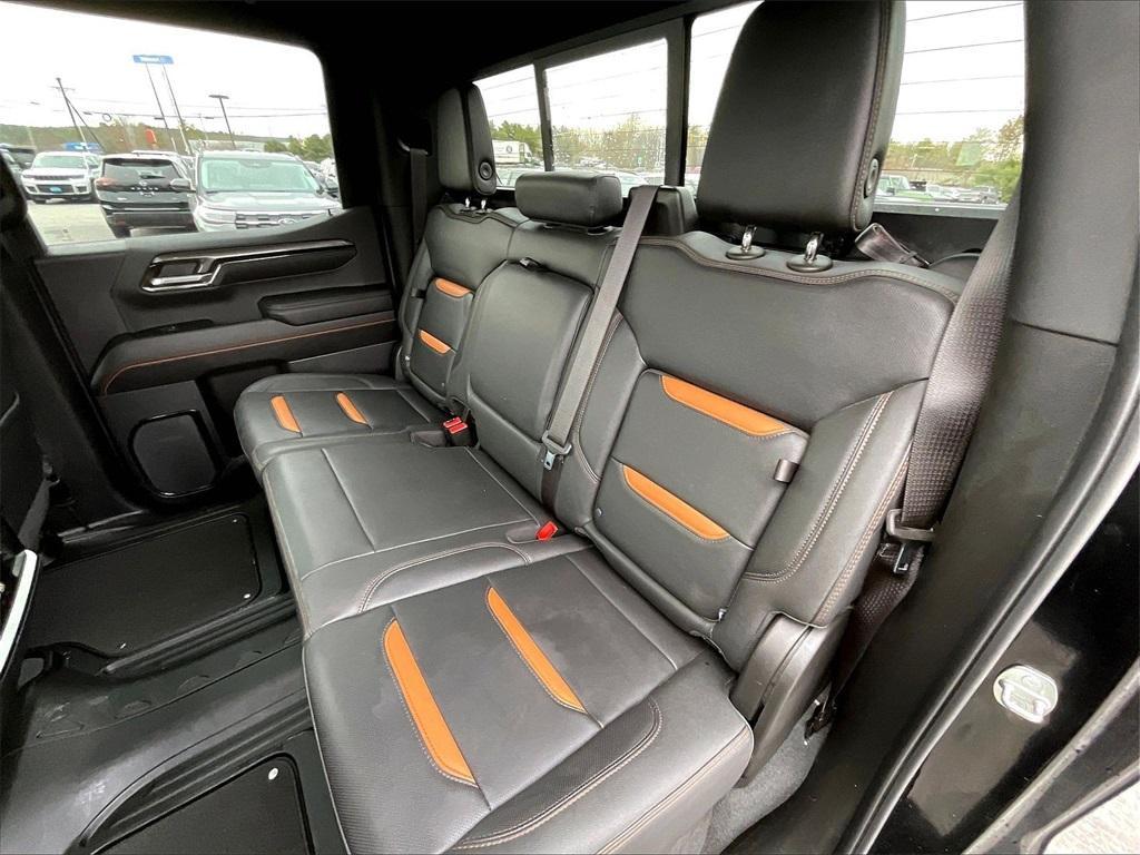 used 2023 GMC Sierra 1500 car, priced at $44,827