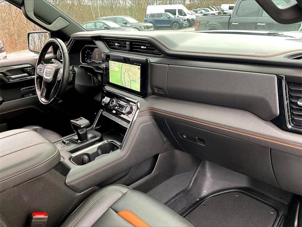 used 2023 GMC Sierra 1500 car, priced at $44,827