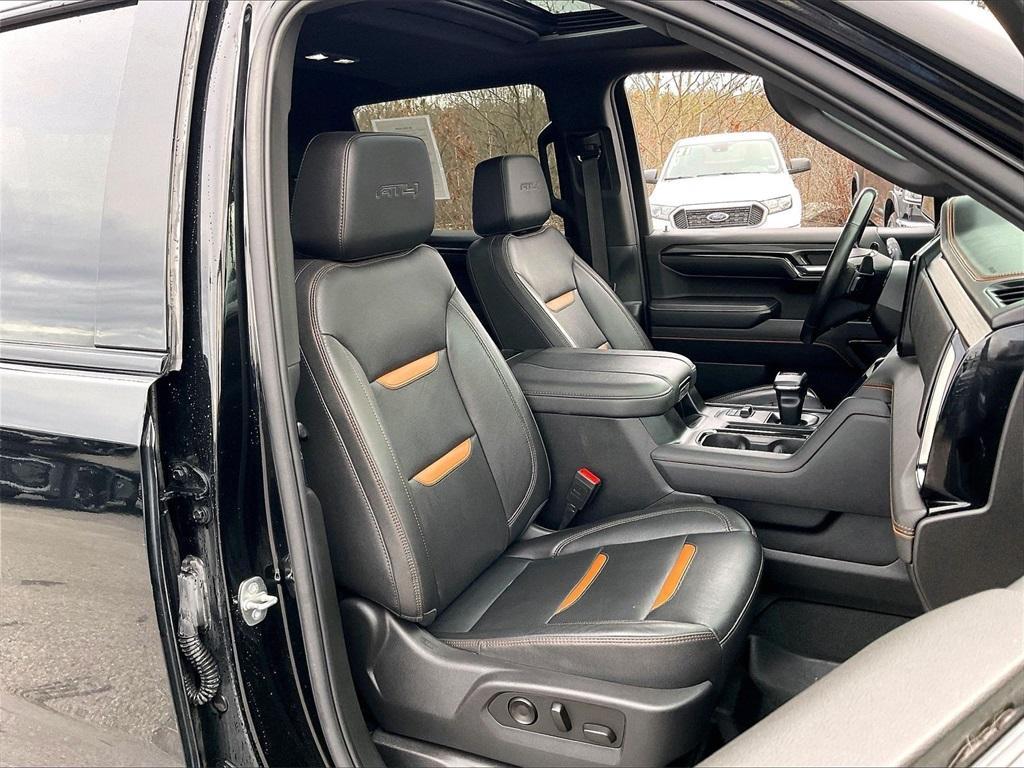 used 2023 GMC Sierra 1500 car, priced at $44,827