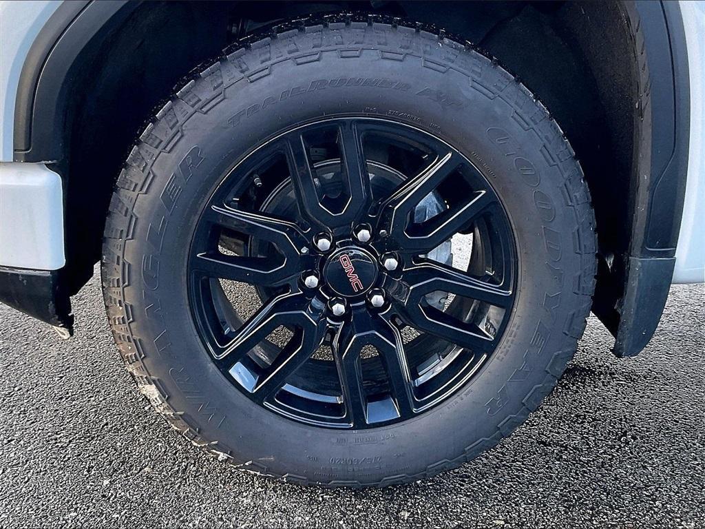 used 2024 GMC Sierra 1500 car, priced at $46,223