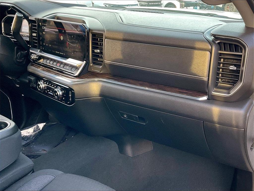 used 2024 GMC Sierra 1500 car, priced at $46,223